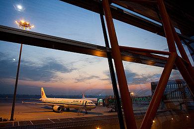 《异形：火力小队》8月24日发售 故事背景和细节曝光